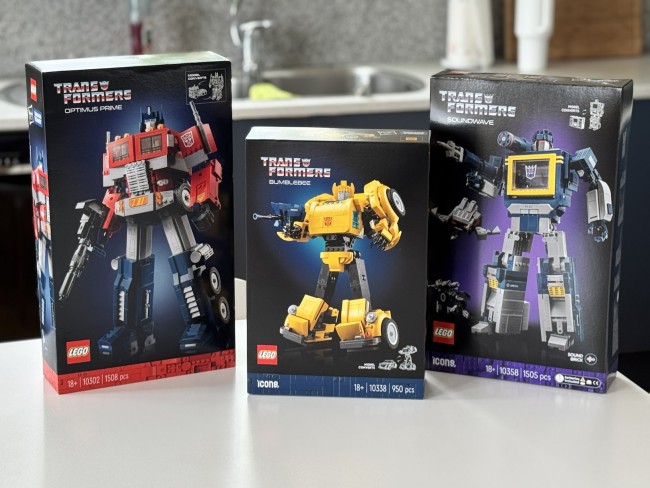 LEGO Transformers Showdown