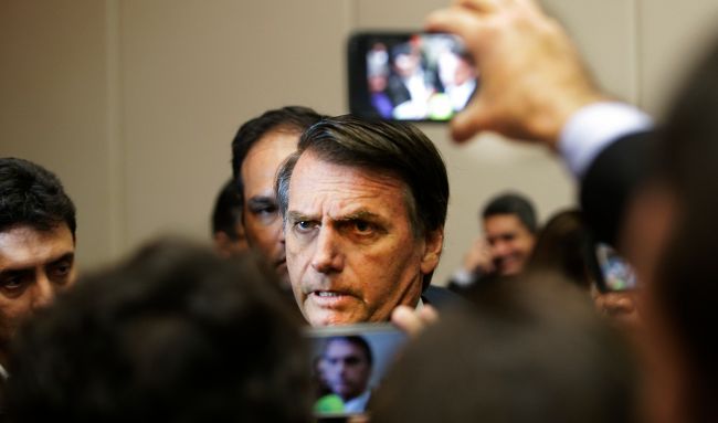 Los Bolsonaro wisi na włosku, gdy Sąd Najwyższy Brazylii rozpatruje zarzuty