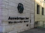 Chińskie wojsko rozmieszcza laser przeciwko niemieckim samolotom, co skłania Niemcy do odpowiedzi